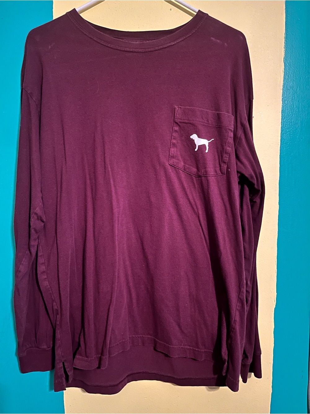 PINK Victoria's Secret Women’s Long Sleeved T-Shirt